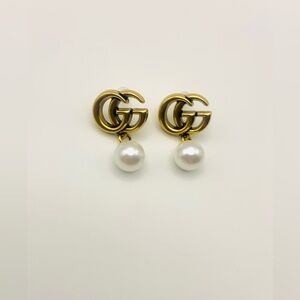 Vintage Gucci Logo Mini Pearl Drop Earrings